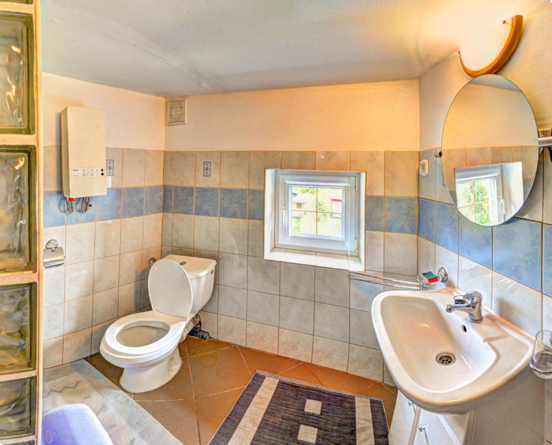 O.W. "Joasia I Maciek" Hotel Jarosławiec Eksteriør billede